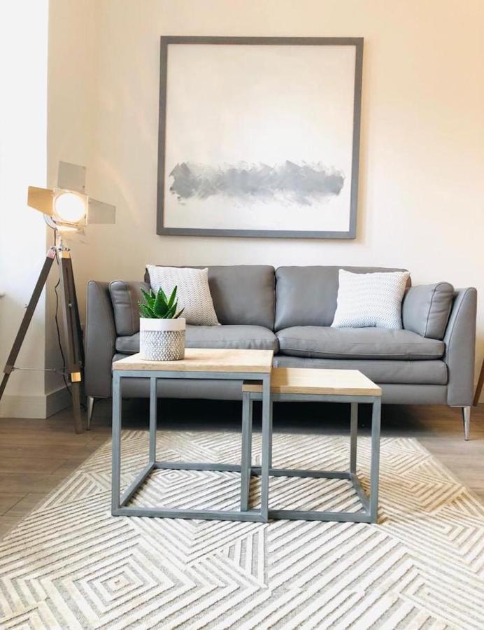 See Our Amazing Score At The Kepties - 5 X Luxurious Serviced Apartments - With Gardens - Fully Equipped - Free Parking - By Orion Short Stays - See Our Other Individual Listings --- This Is For Brand Awareness Only --- Arbroath Dış mekan fotoğraf