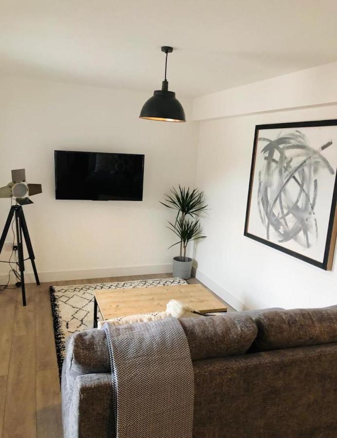 See Our Amazing Score At The Kepties - 5 X Luxurious Serviced Apartments - With Gardens - Fully Equipped - Free Parking - By Orion Short Stays - See Our Other Individual Listings --- This Is For Brand Awareness Only --- Arbroath Dış mekan fotoğraf